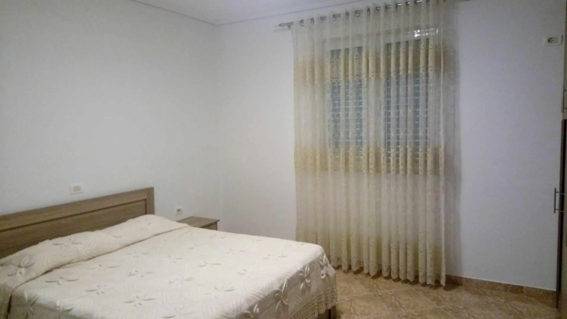 Nyaraló Ajlins Holidays Hause Delvinë